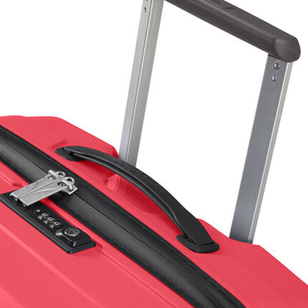 Airconic Spinner 67/24 American Tourister
