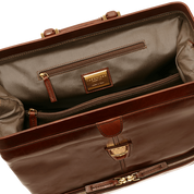 Doctor bag Story The Bridge