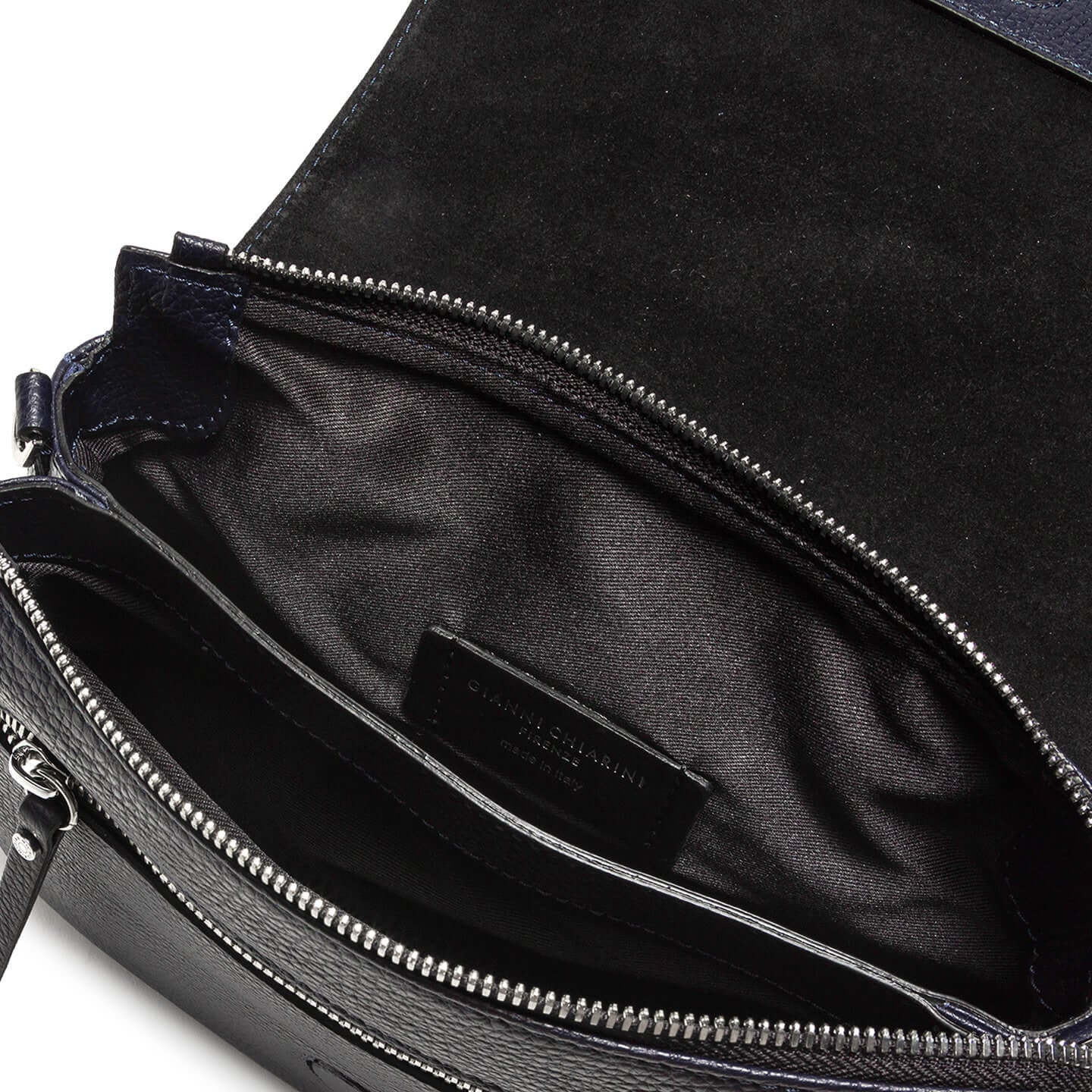 Gianni Chiarini Bodybag Three leather shoulder bag