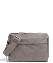 Mandarina Duck Borsa Crossover MD20 in stylish design, women's shoulder bag with adjustable strap, perfect for everyday use.