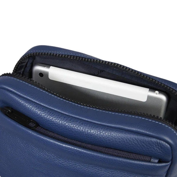 Piquadro men's iPad® holder borsello with adjustable strap, black leather, compact design, suitable for carrying iPad and essentials.