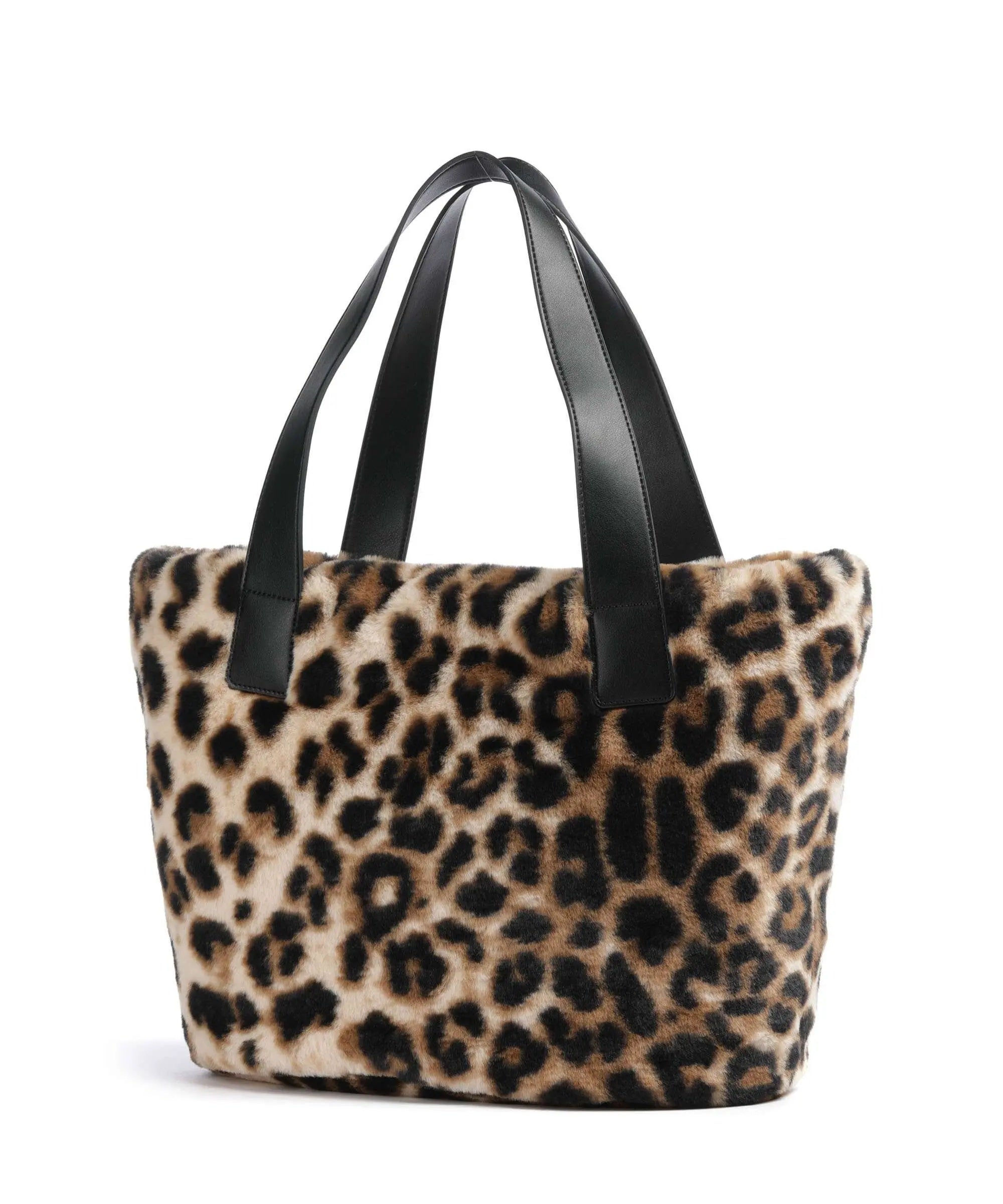 Shopper Verry Liu Jo