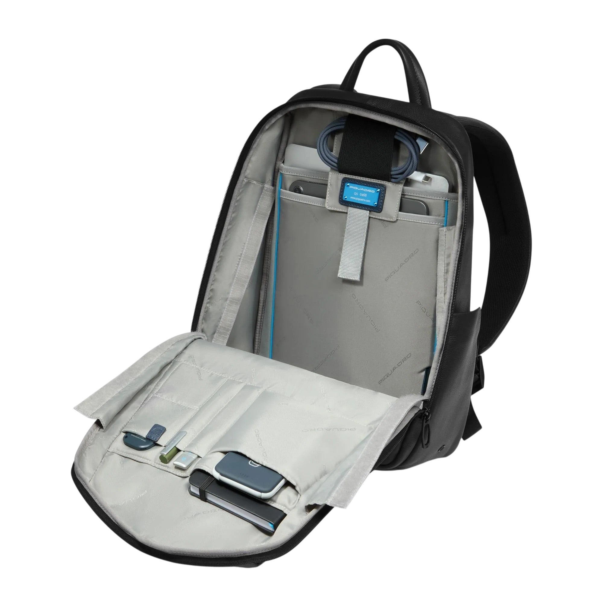 Unisex Piquadro Zaino porta PC 13" Russel in black with sleek design, multiple compartments, and padded laptop section.