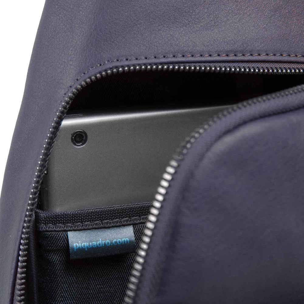 Monospalla porta iPad® Black Square Piquadro