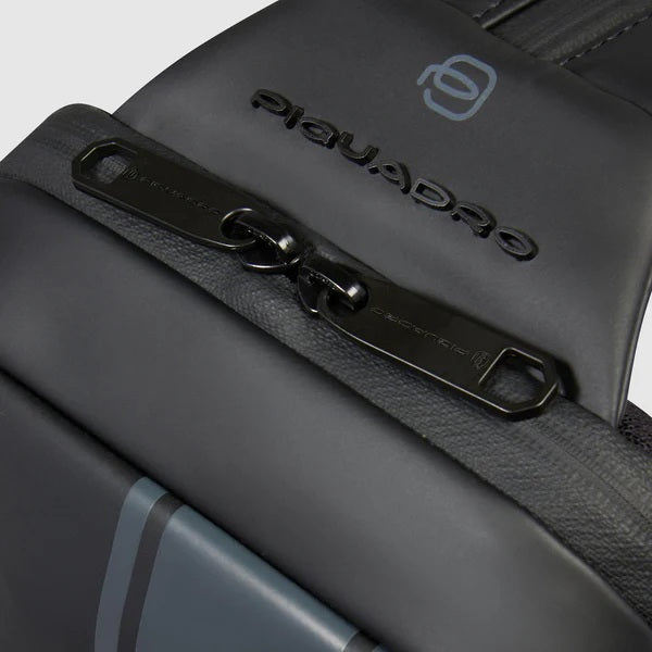Zaino monospalla "Piquadro x Ducati" Piquadro