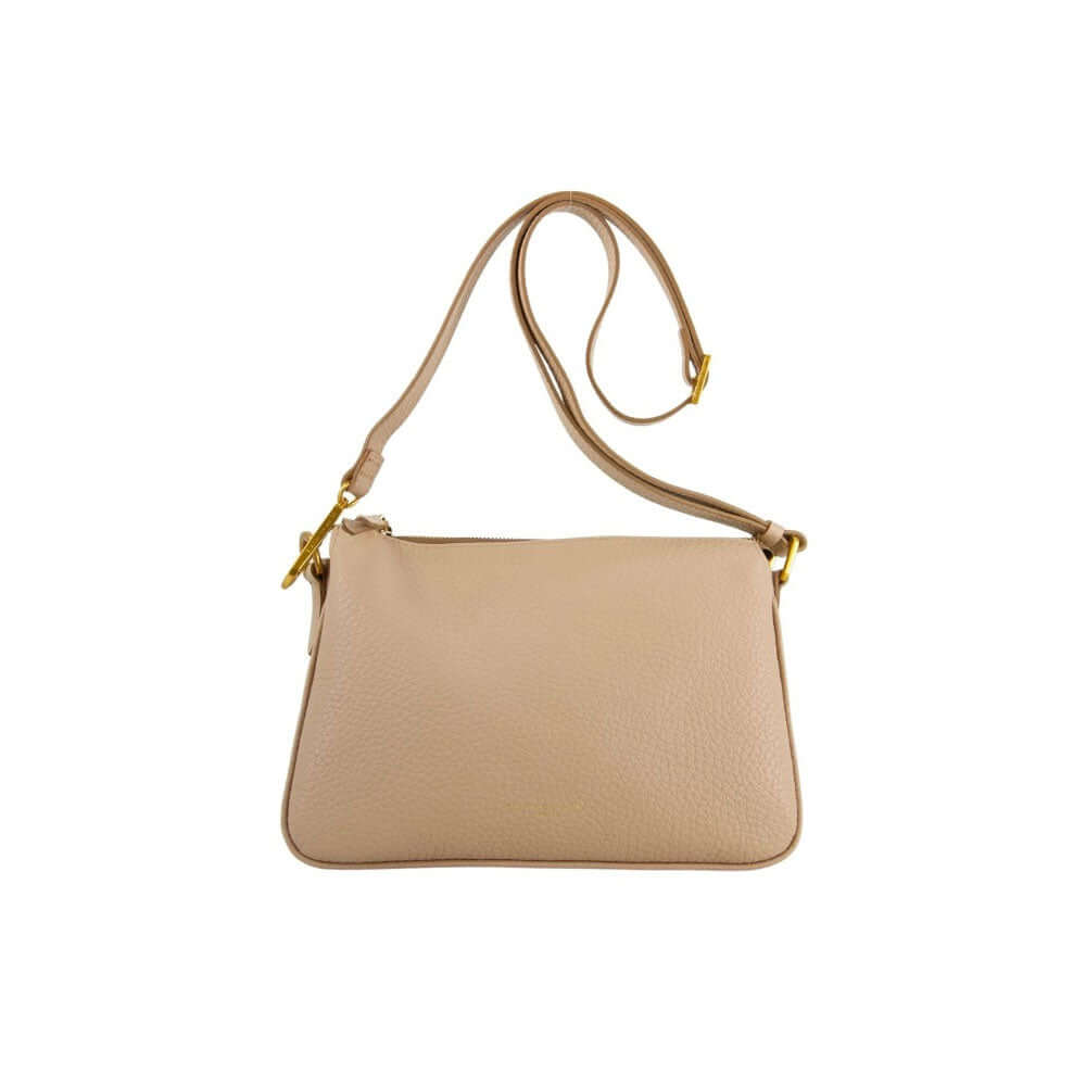 Vista posteriore della Borsa a tracolla Gianni Chiarini Brooke in pelle martellata color beige con tracolla regolabile e dettagli oro.