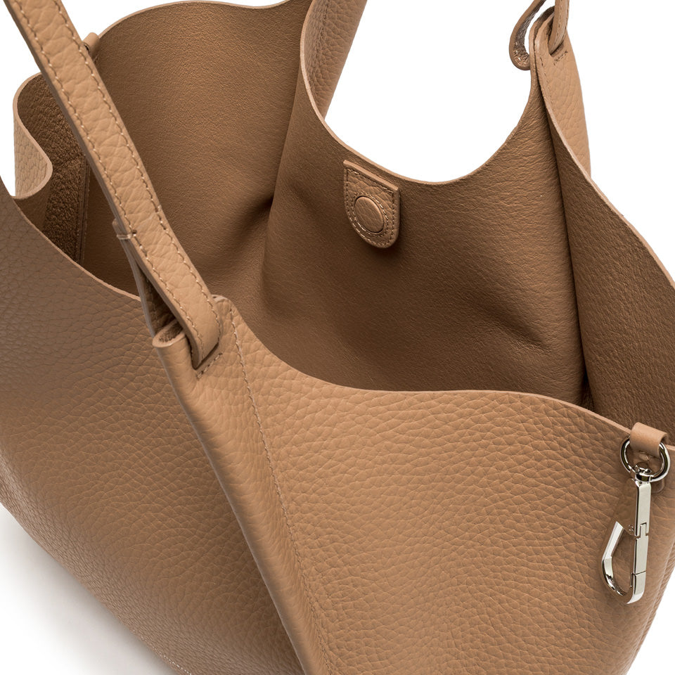 Dua shoulder bag in Gianni Chiarini leather