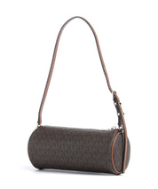 Borsa a spalla monogram Michael Kors modello Izzy Small marrone con manico regolabile e dettagli oro, fotografata su sfondo bianco.