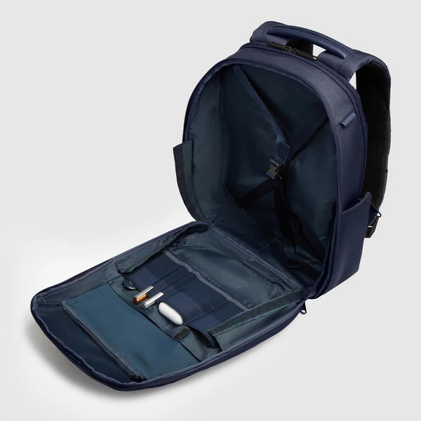 Piquadro Lyss 15.6" laptop travel backpack