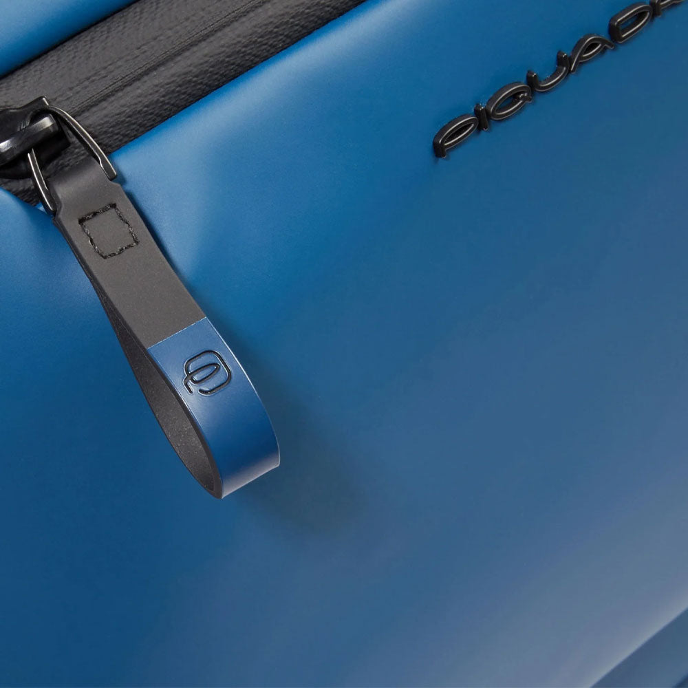 Roll-Top Rucksack für 15,6" Laptop Corner 2.0 Piquadro