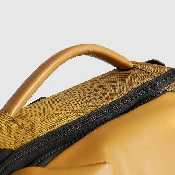 Piquadro PQ-Earth 17.3" laptop travel backpack