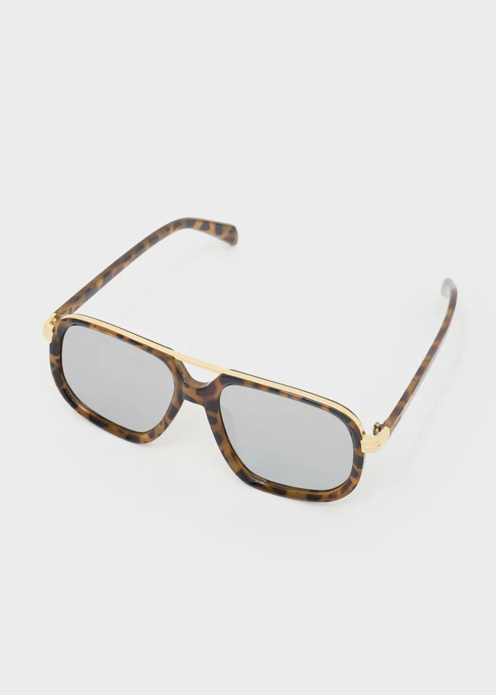 Vanda Nalì Glasses