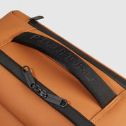 Slim Cabin Luggage Corner Piquadro