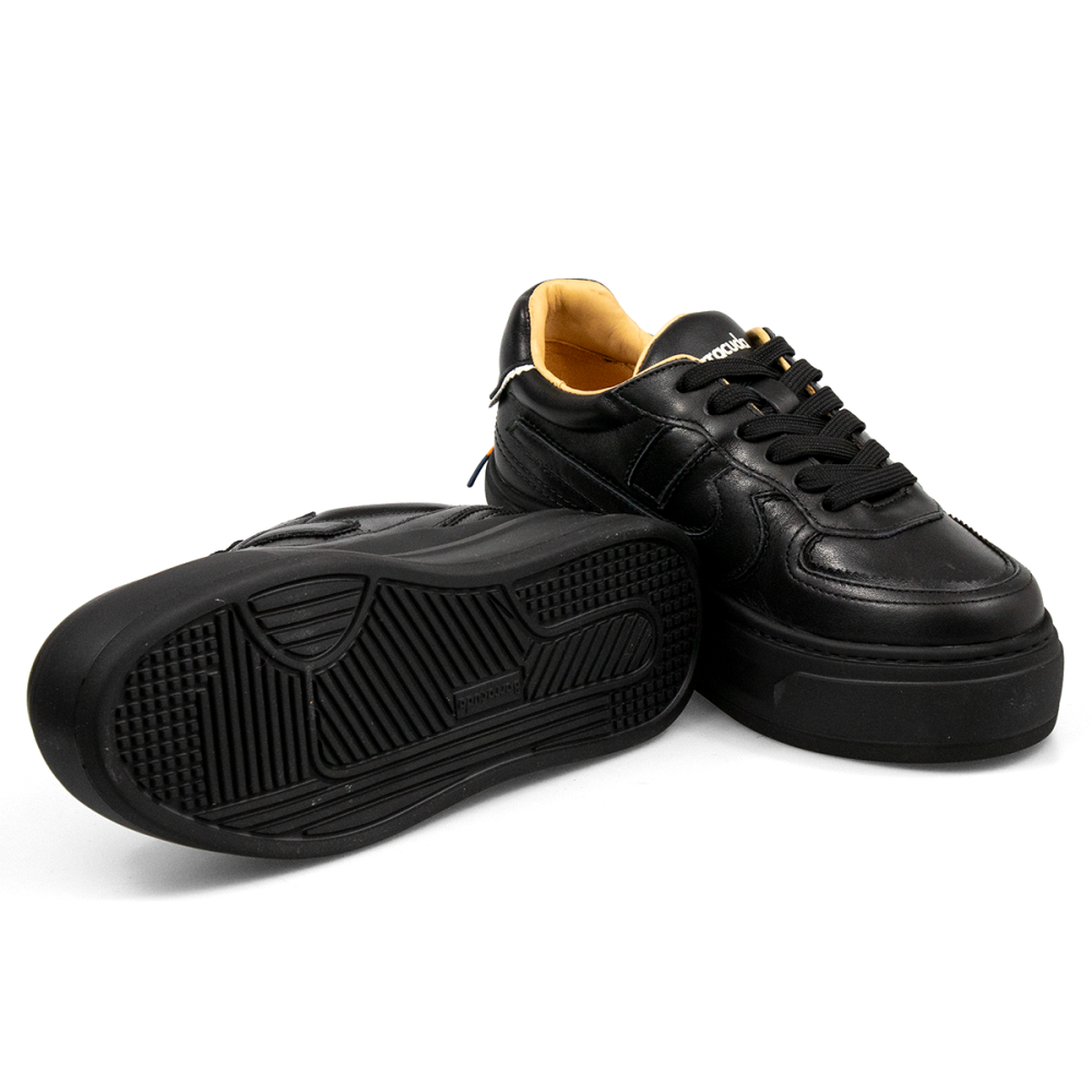 Sneakers Mary Lou Barracuda