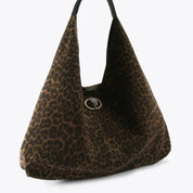 Borsa Chelsea Large Slouch Hobo in pelle scamosciata Kurt Geiger