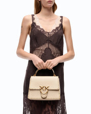 Borsa Top Handle Classic Light Studs in pelle