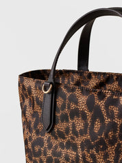 Borsa a mano Escape Small in tessuto tecno con stampa Op e animalier Borbonese