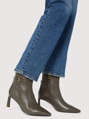 Stivaletti C-Look in pelle Coccinelle