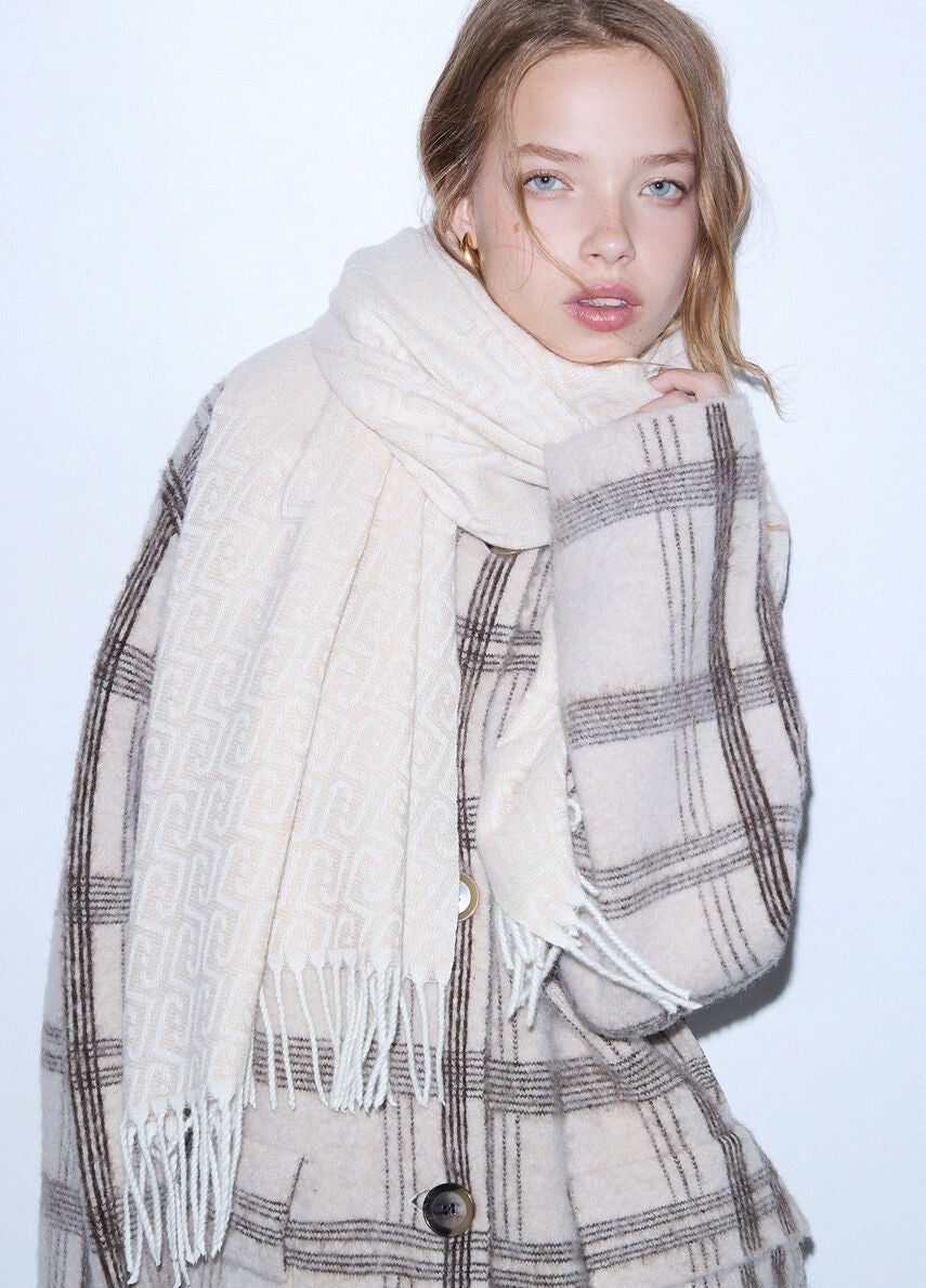 Liu Jo needle punch logo stole