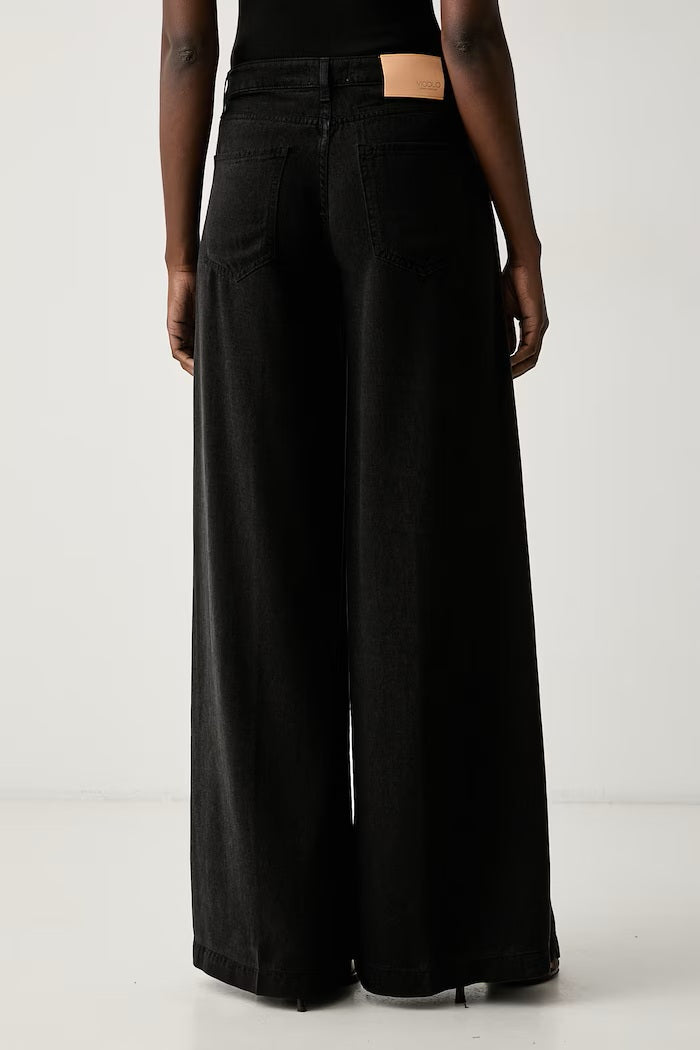 Jeans in lyocell Vicolo