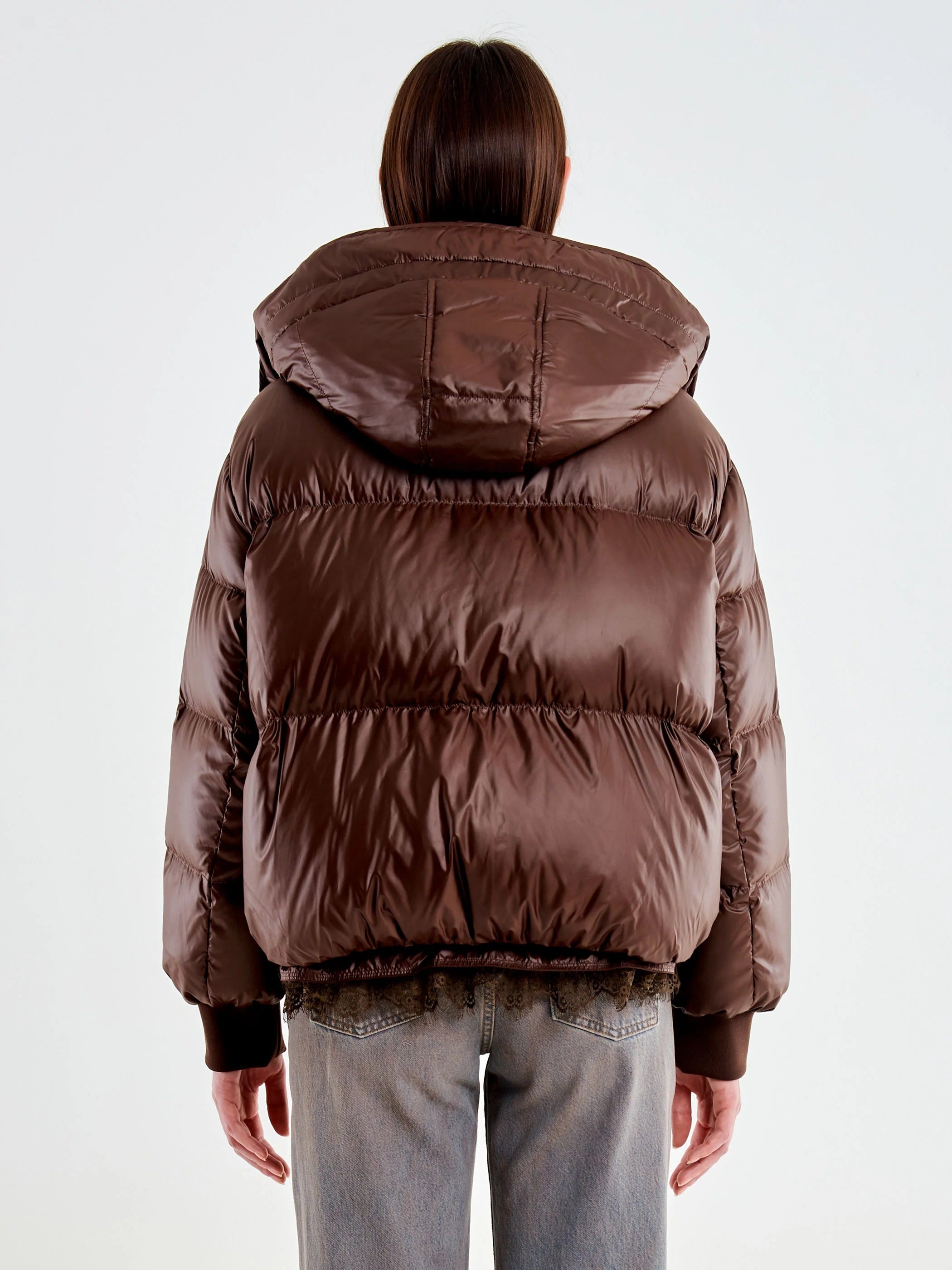 Vicolo short down jacket with lace