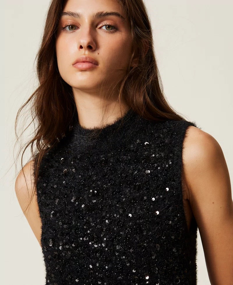 Short mock-neck knit dress with Twinset embroidery