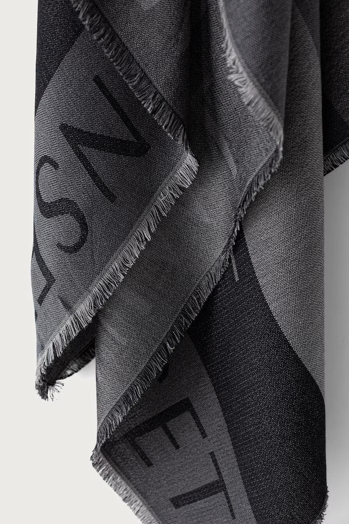 Jacquard stole with Twinset logo