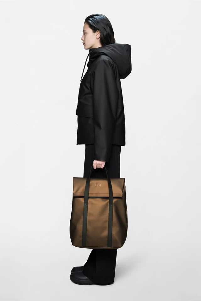 2 Way Tote Backpack Rains