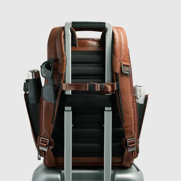 Zaino da viaggio porta pc 15,6" Victor in pelle Piquadro