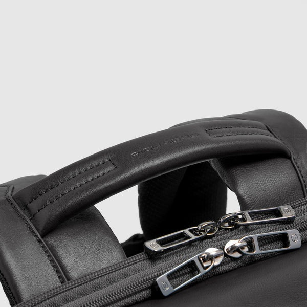 Zaino da viaggio porta pc 15,6" Victor in pelle Piquadro