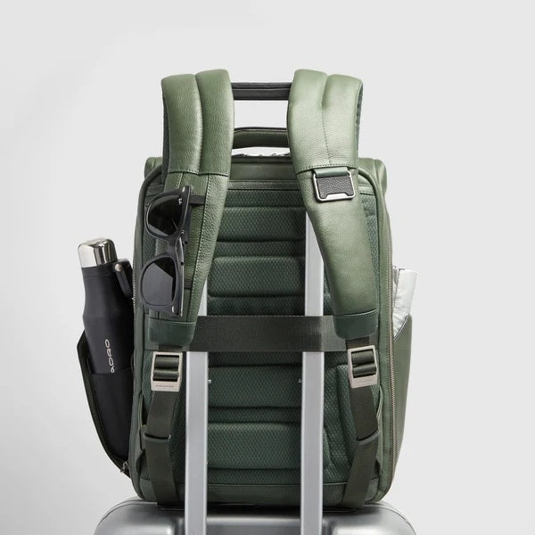 Zaino da viaggio porta pc 15,6" Tebe in pelle Piquadro