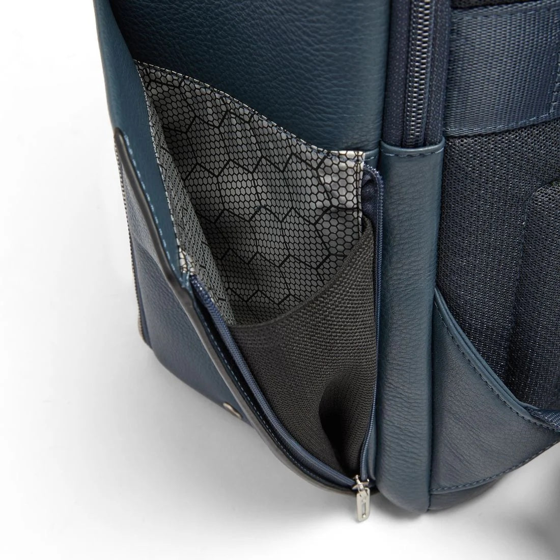 Zaino da viaggio porta pc 15,6" Tebe in pelle Piquadro