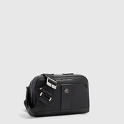 Piquadro Tebe leather clutch