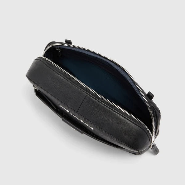 Piquadro Tebe leather clutch