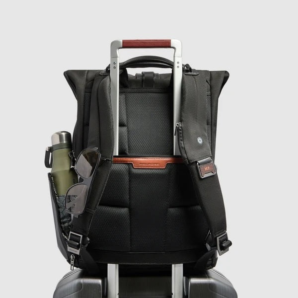 Zaino roll top porta PC 15,6" Oberon Piquadro