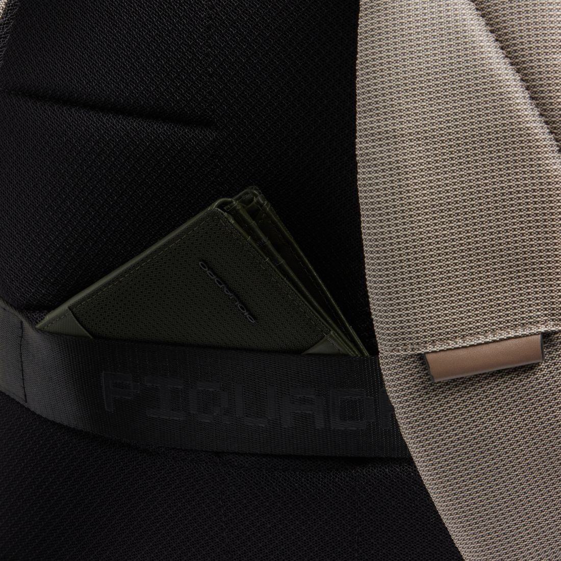 Zaino porta PC 15.6" Oberon Piquadro