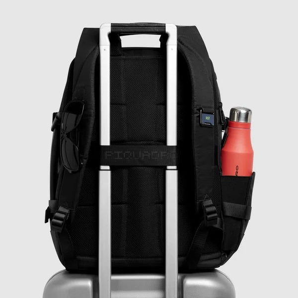 Zaino da viaggio per laptop da 15,6" SYNC Piquadro