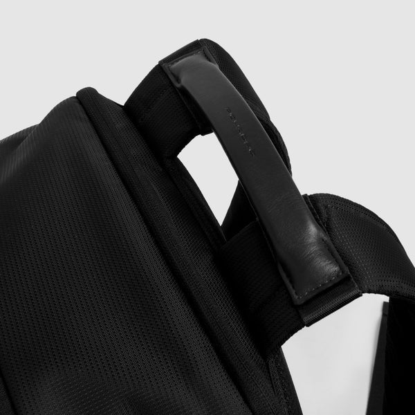 Zaino da viaggio per laptop da 15,6" SYNC Piquadro