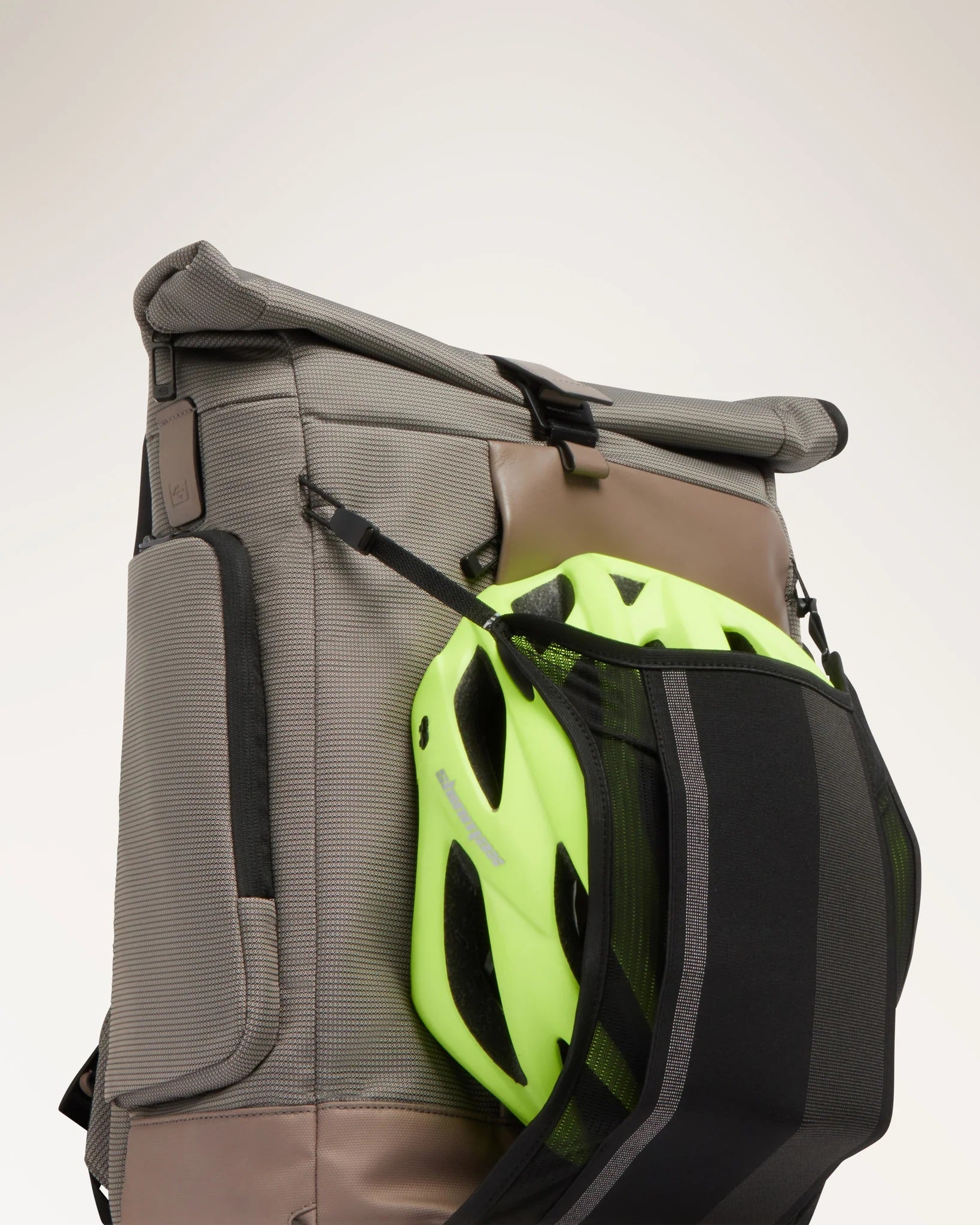 Zaino porta PC 15.6" roll top SYNC Piquadro