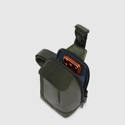 Porta smartphone SYNC in tessuto riciclato e pelle Piquadro