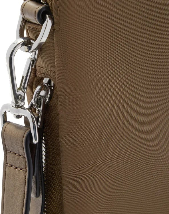 Laptop bag 15.6" Lyra Piquadro