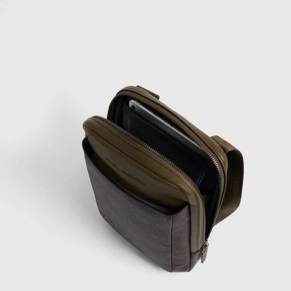 Borsello Black Square per iPad® Mini in pelle Piquadro