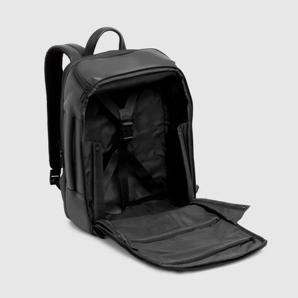 Zaino da viaggio porta pc 15,6" Russel in pelle Piquadro