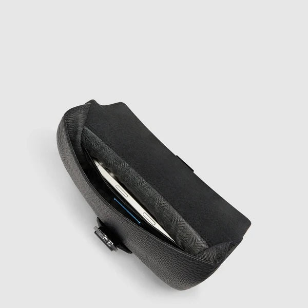 Pochette Materia in pelle Piquadro