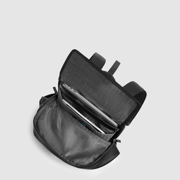 Zaino da viaggio porta pc 15,6" Materia in pelle Piquadro