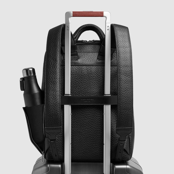 Zaino da viaggio porta pc 15,6" Materia in pelle Piquadro