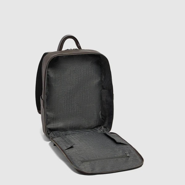 Zaino da viaggio porta pc 15,6" Materia in pelle Piquadro
