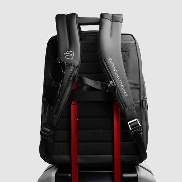 Zaino da viaggio "Piquadro x Audi Revolut F1®" Corner 2.0 Piquadro