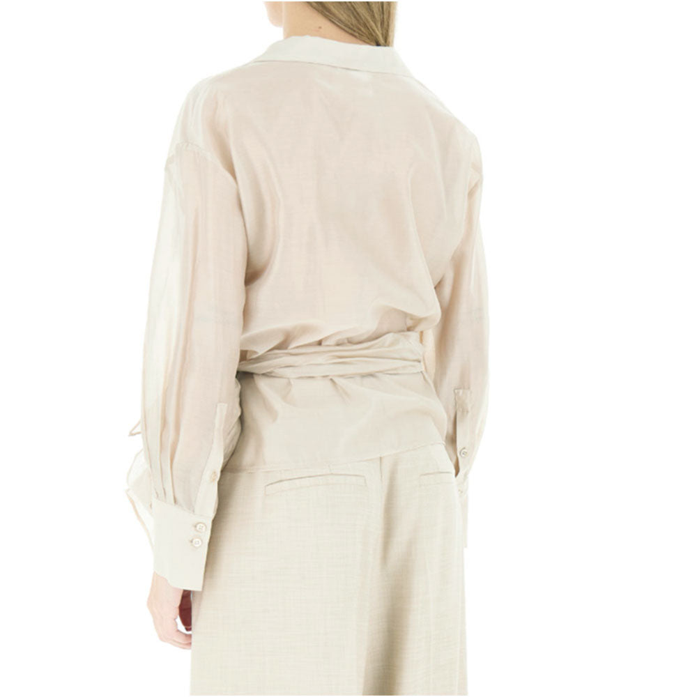 Light pink Vicolo women's blouse with a bow detail, long sleeves, and a fitted collar, perfect for casual or office wear.
