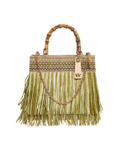 Medium Calla LaMilanesa women's hand bag showing elegant design with structured shape and top handle in high-quality leather.